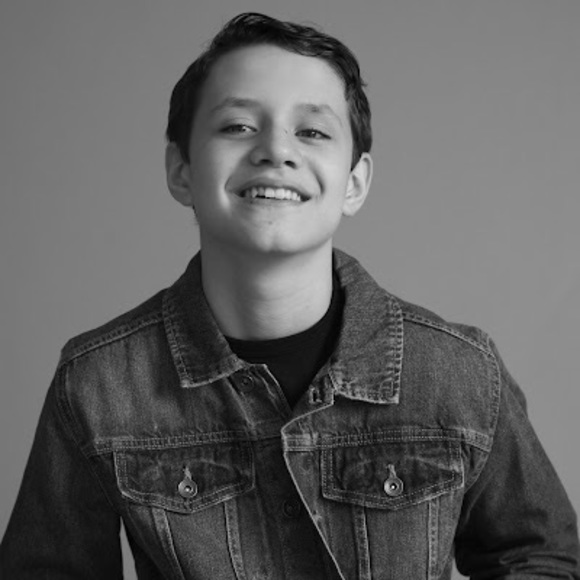 Meet your Posher, Ashtyn - Picture 1 of 1